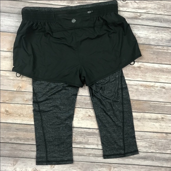 Athleta 2 in 1 knicker in black and gray Medium - Picture 3 of 7